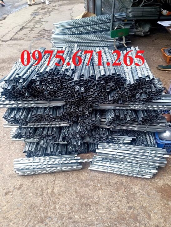 Sắt xoắn uốn mỹ thuật cho cổng và hàng rào